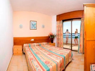 Apartamentos Mira Mola Figueretas 3*,  Spain