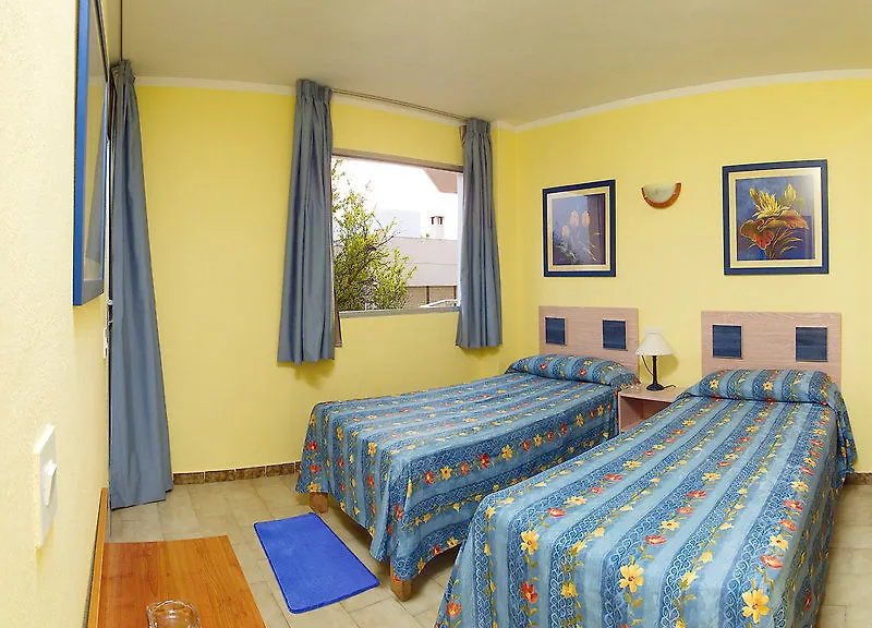 Apartamentos Mira Mola Figueretas Hotel